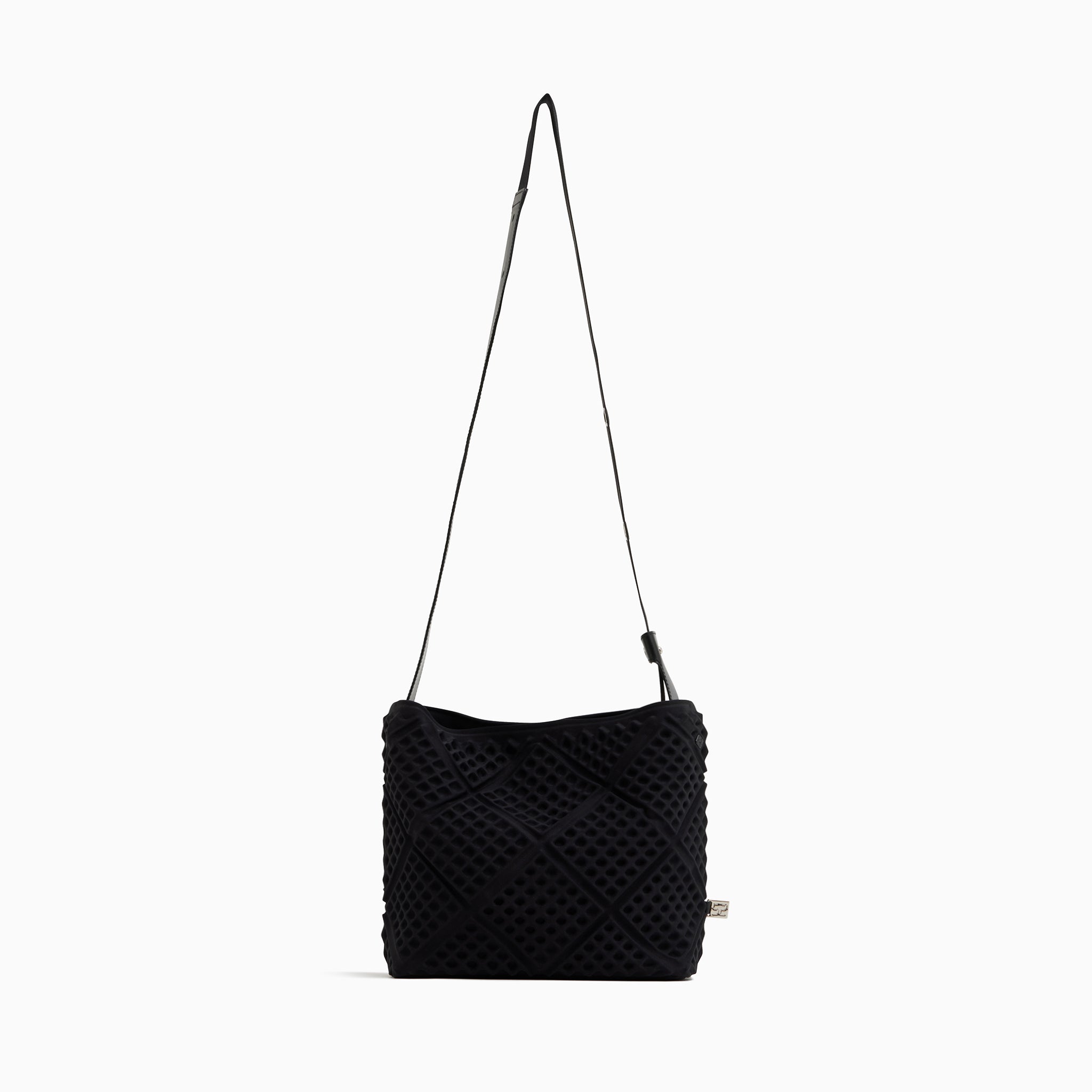 WAF-FUL ONE TOTE S (Black)