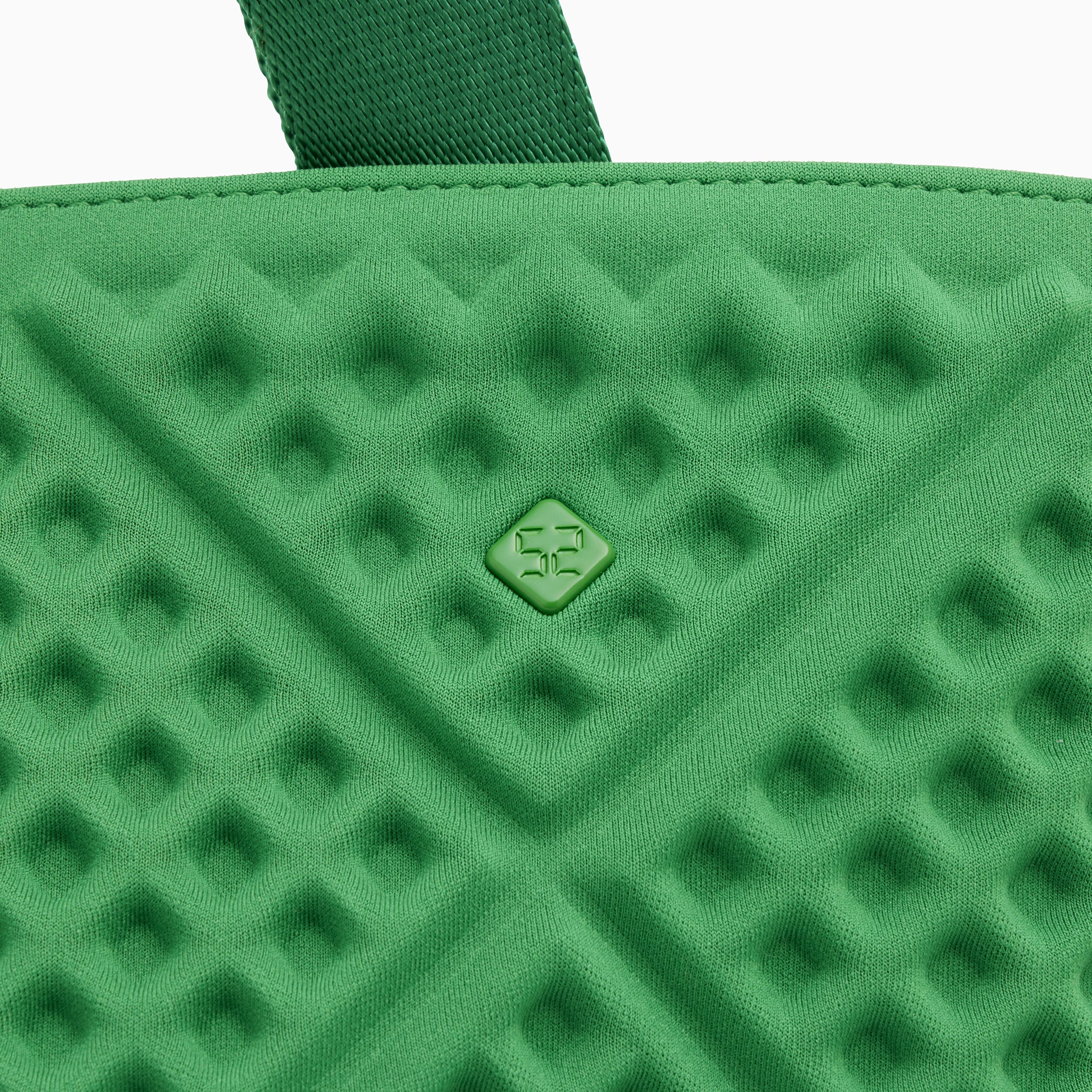 WAF-FUL TOWN TOTE (Green)