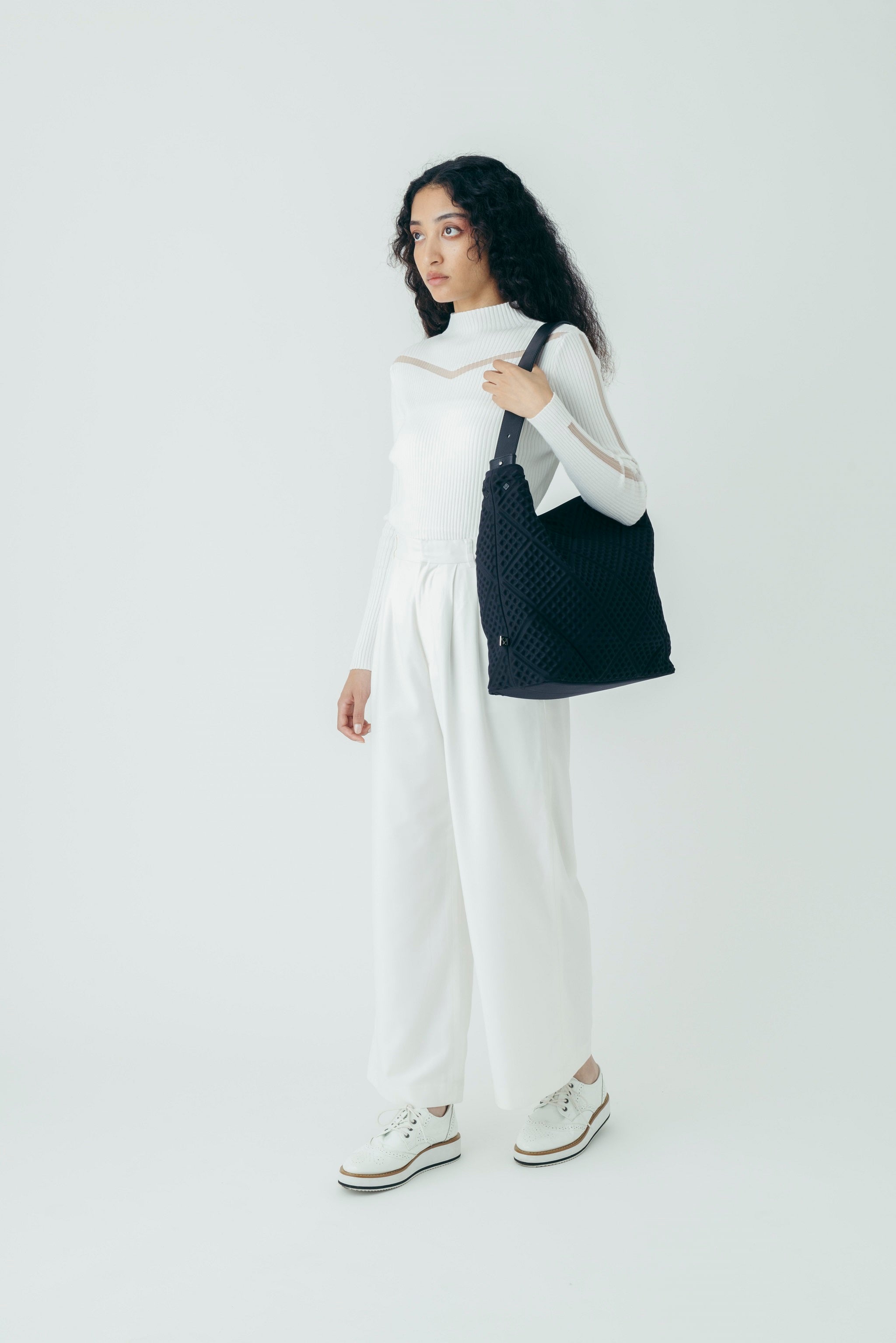 WAF-FUL ONE TOTE 2 (Greige)