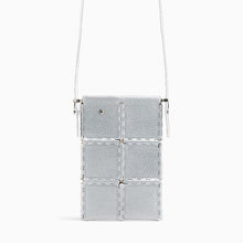 画像をギャラリービューアに読み込む, POCKET LEATHER(Silver)