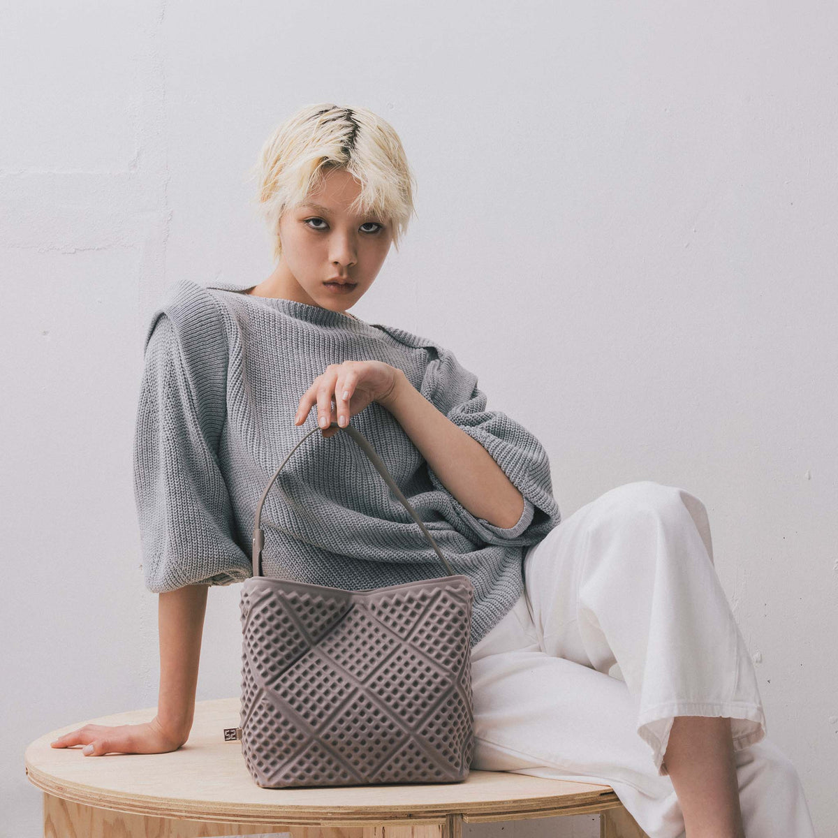 WAF-FUL ONE TOTE S (Icegray)