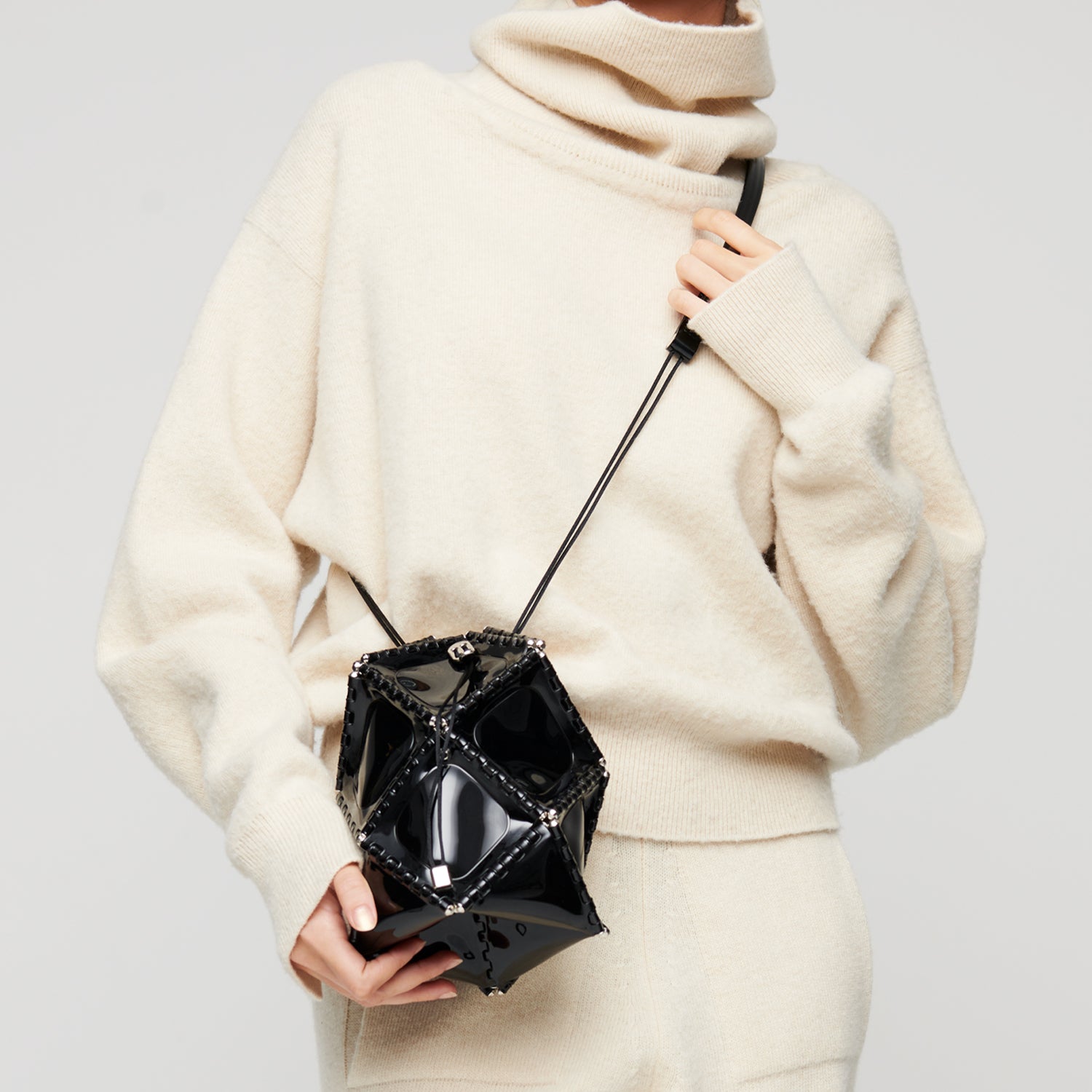 ASTERISK M(Black)